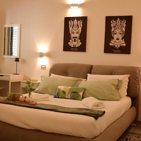 Madre Terra Apartment & Rooms 泰拉西尼 外观 照片