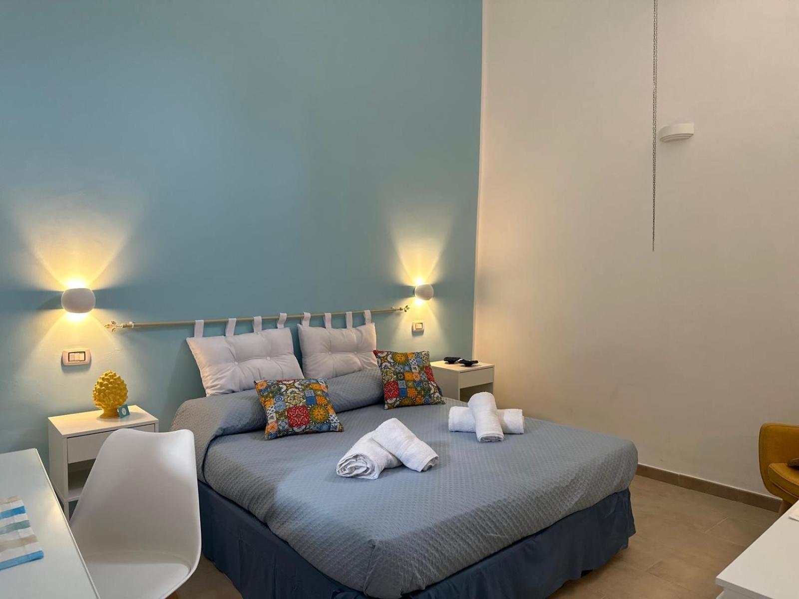Madre Terra Apartment & Rooms 泰拉西尼 外观 照片