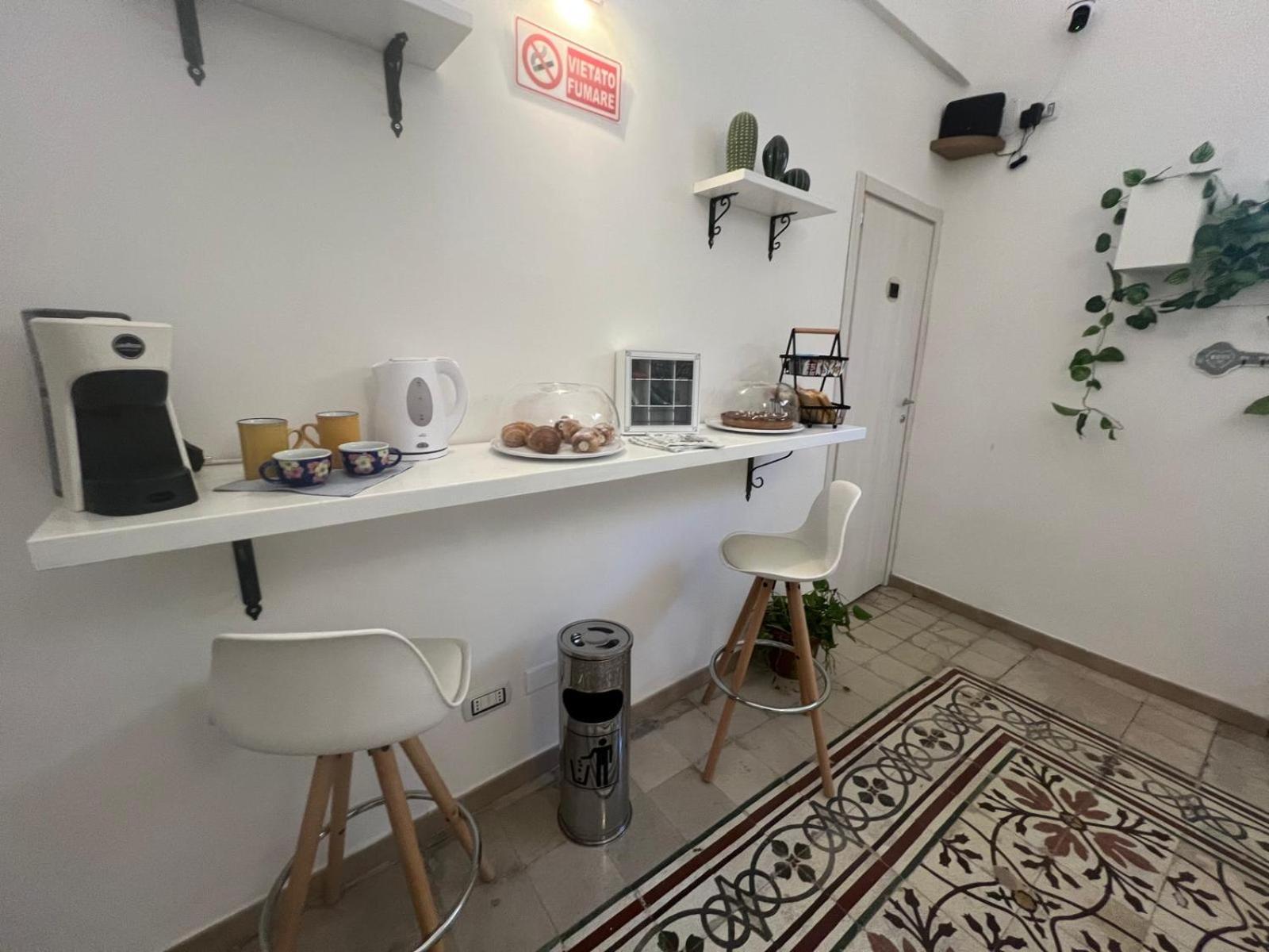 Madre Terra Apartment & Rooms 泰拉西尼 外观 照片