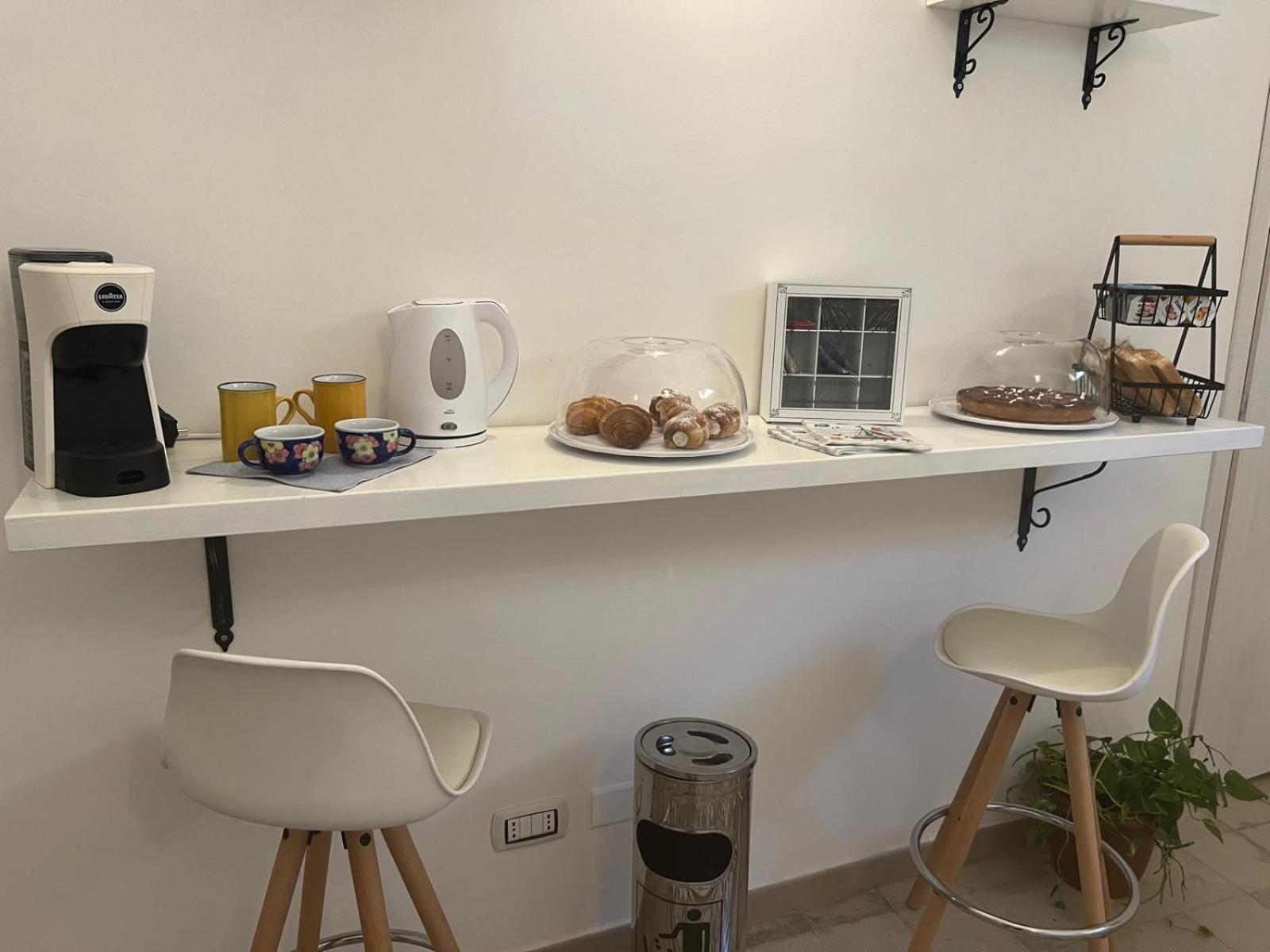 Madre Terra Apartment & Rooms 泰拉西尼 外观 照片